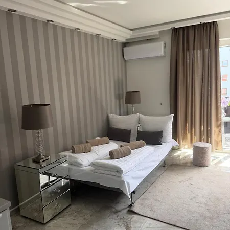 Luxus Lp Апартаменты Познань